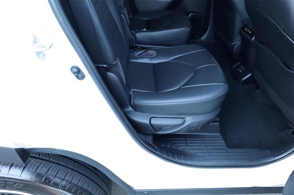 used 2023 Toyota Highlander car, priced at $36,925