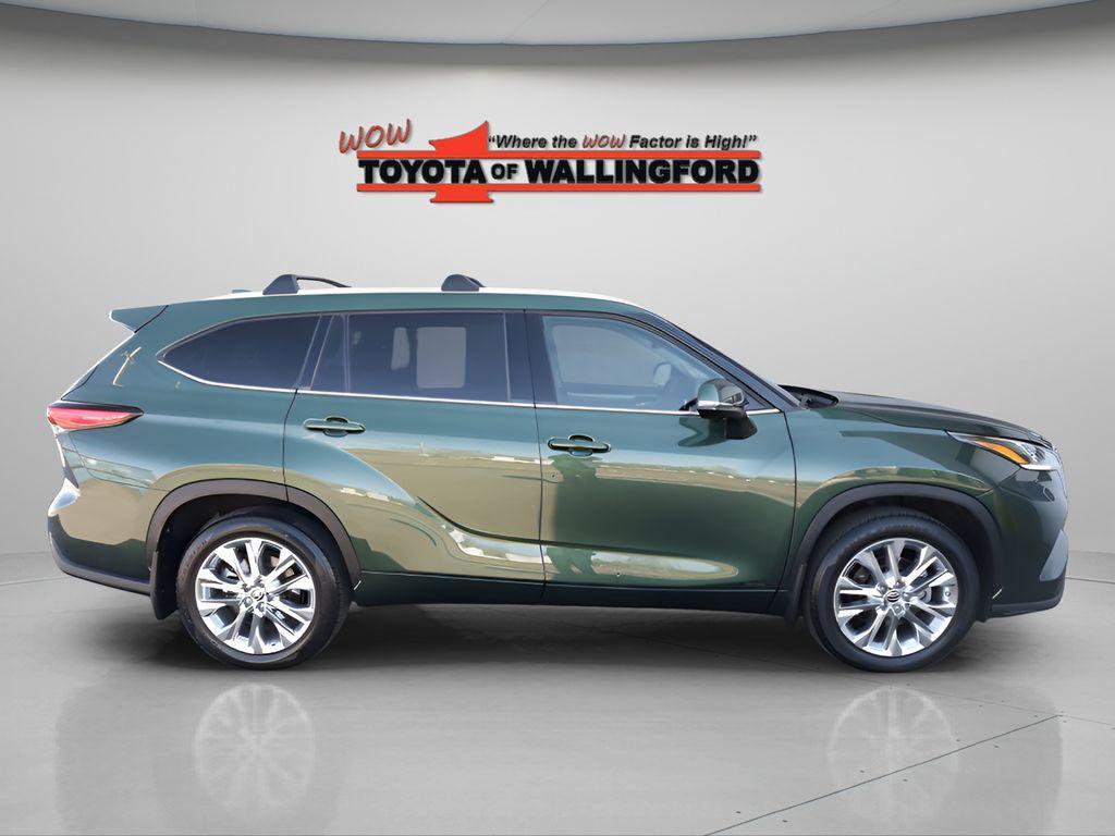 used 2023 Toyota Highlander Hybrid car, priced at $44,925