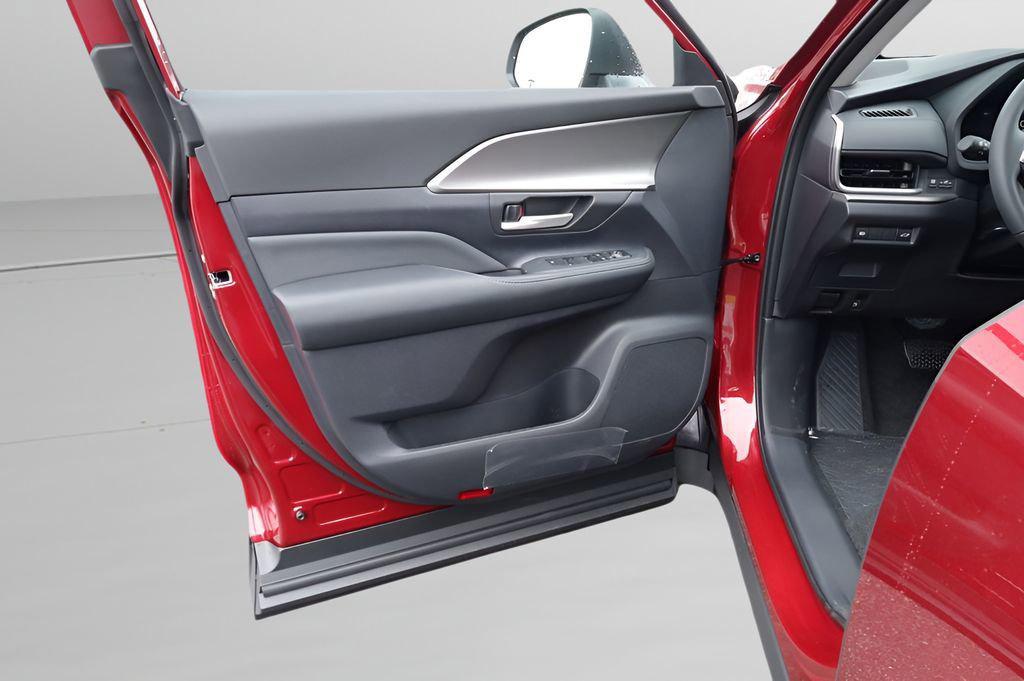new 2026 Toyota Grand Highlander Hybrid car, priced at $51,173