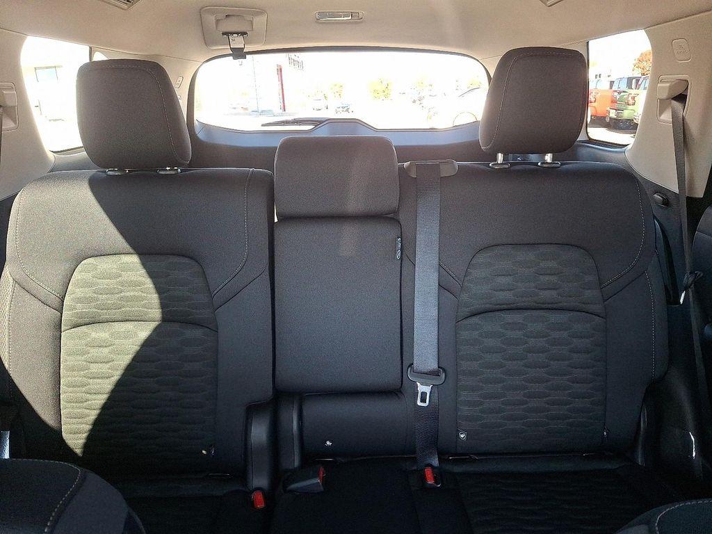 new 2025 Nissan Pathfinder car, priced at $40,579