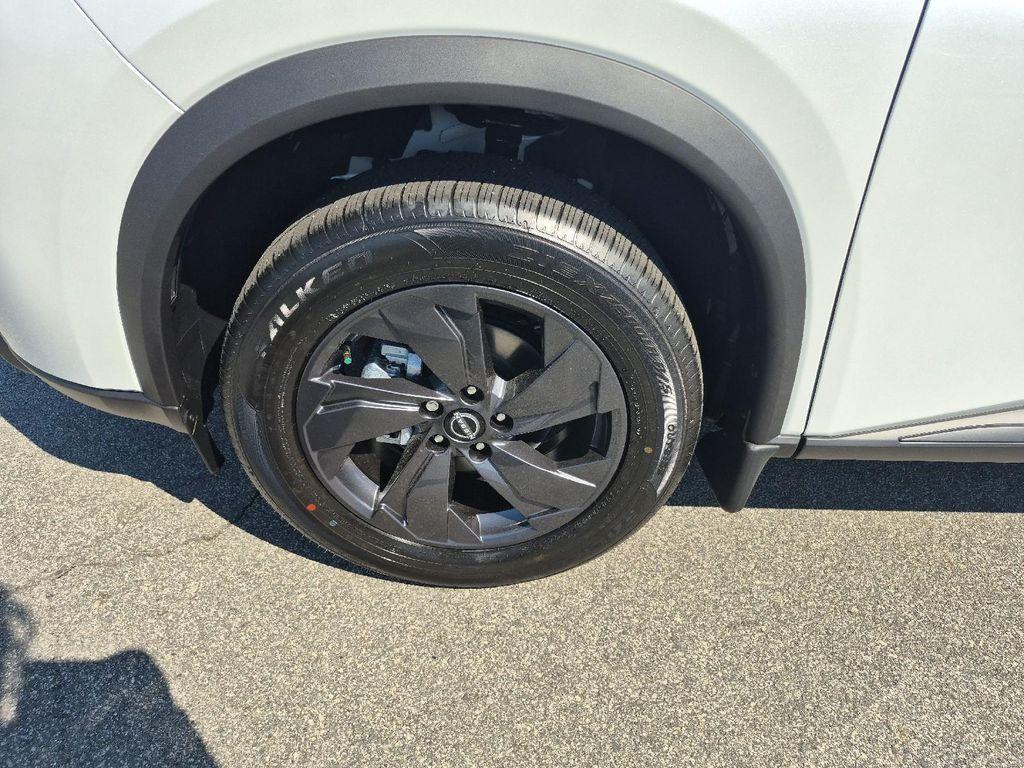 new 2026 Nissan Rogue car, priced at $29,100