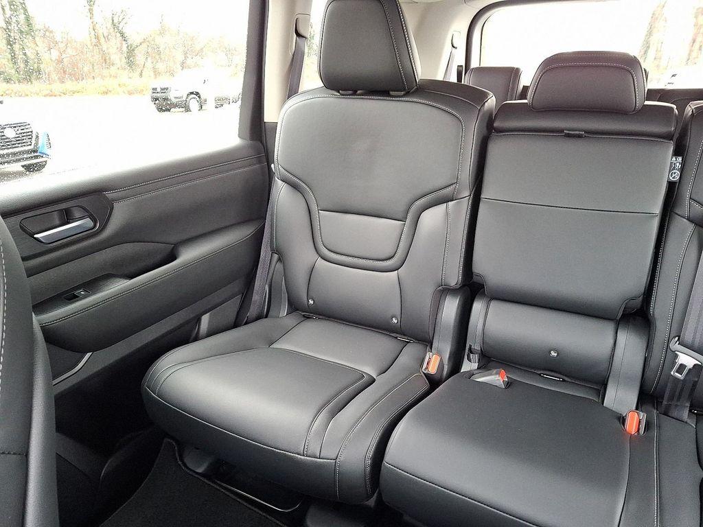 new 2026 Nissan Armada car, priced at $60,133