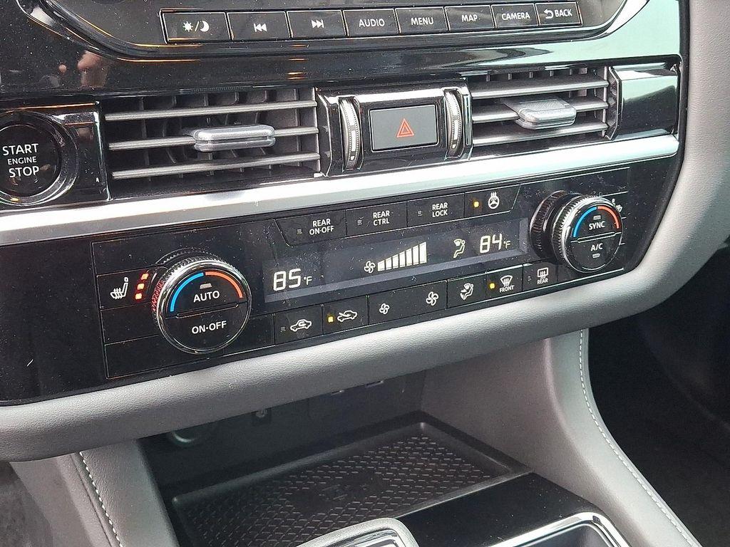 new 2025 Nissan Pathfinder car, priced at $40,479