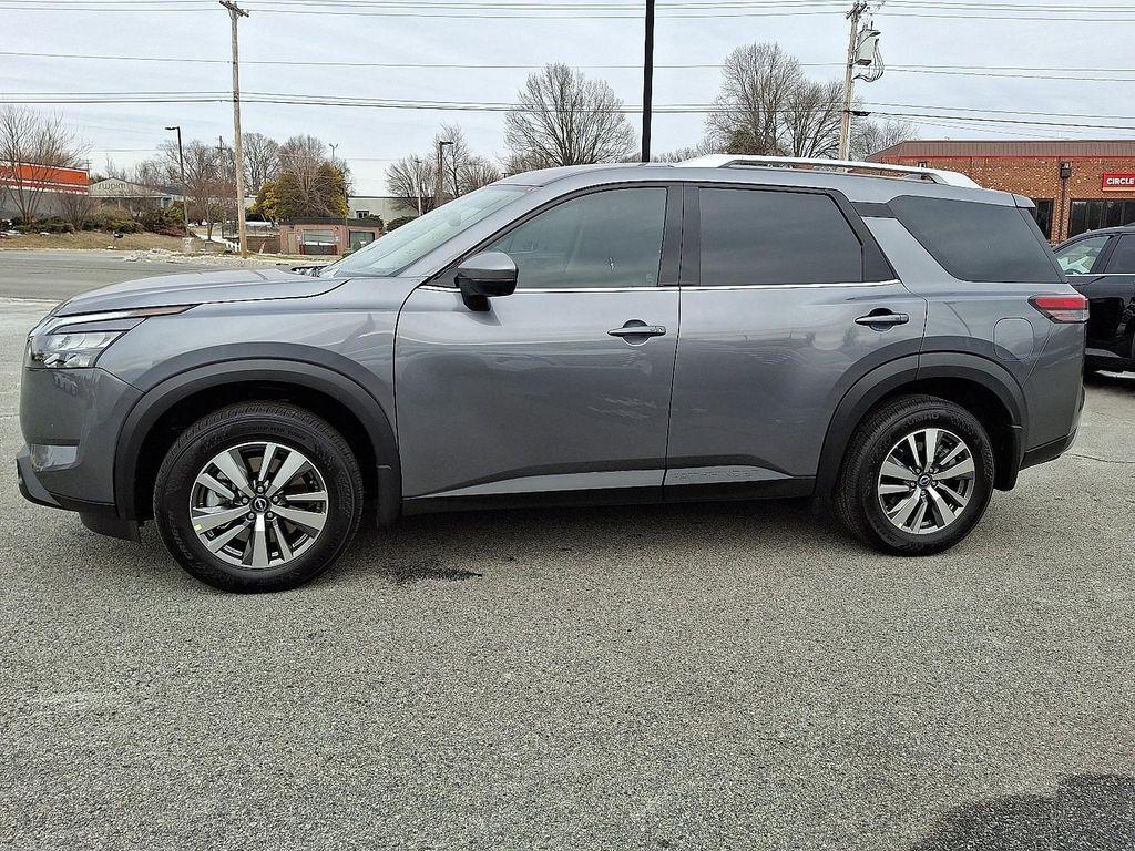 new 2025 Nissan Pathfinder car, priced at $40,479