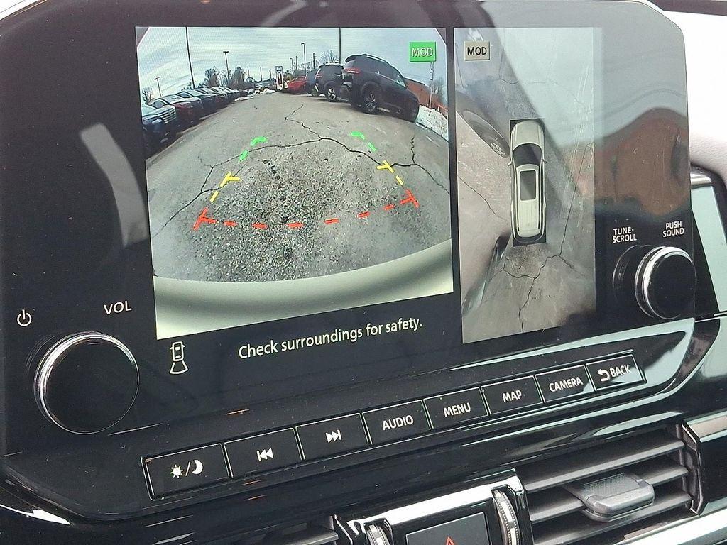 new 2025 Nissan Pathfinder car, priced at $40,479