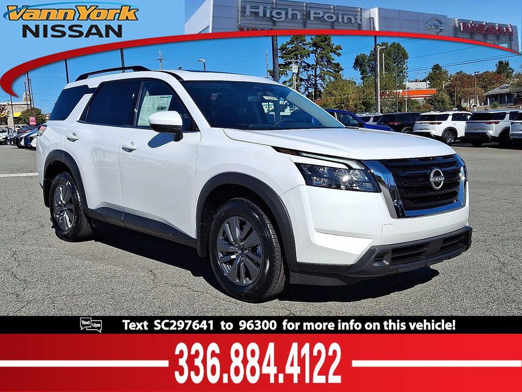 new 2025 Nissan Pathfinder car, priced at $41,679
