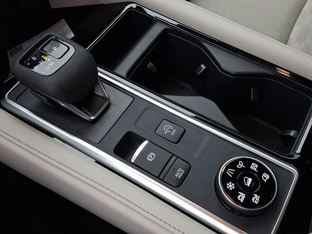 new 2025 Nissan Pathfinder car, priced at $40,572