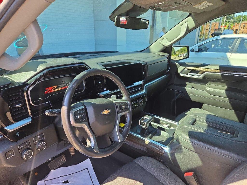 used 2022 Chevrolet Silverado 1500 car, priced at $36,292