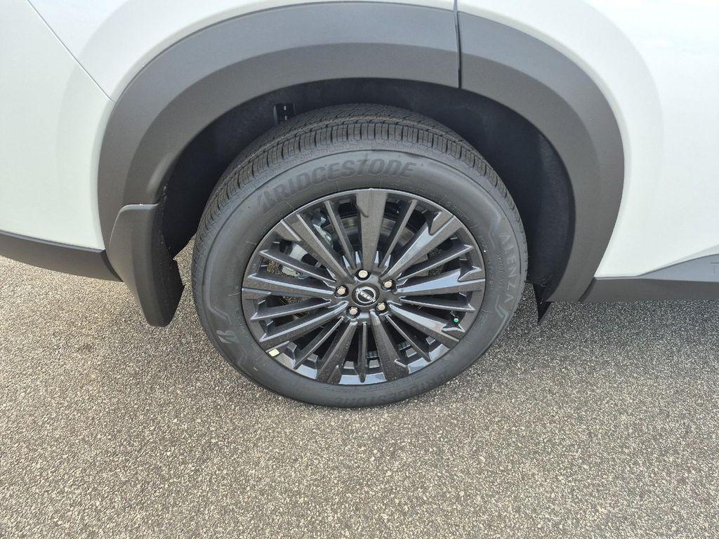 new 2026 Nissan Pathfinder car, priced at $47,032