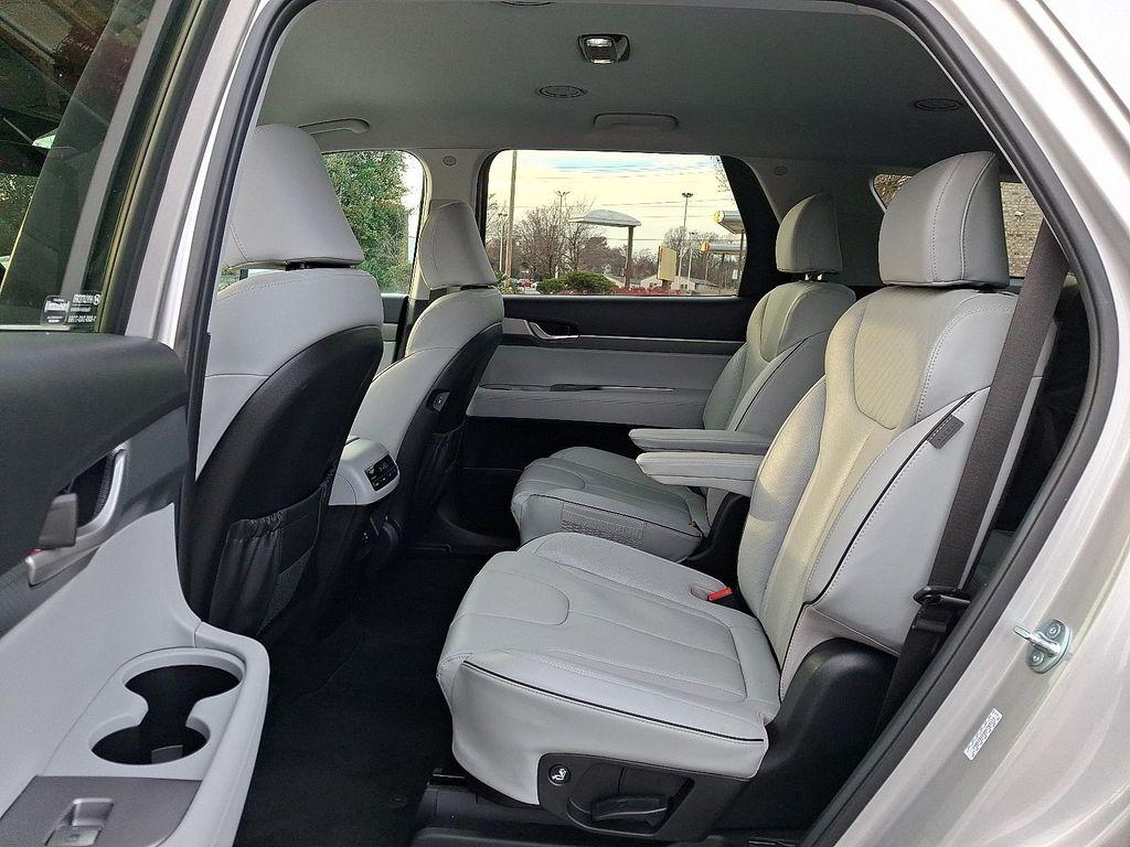 used 2024 Hyundai Palisade car, priced at $28,731