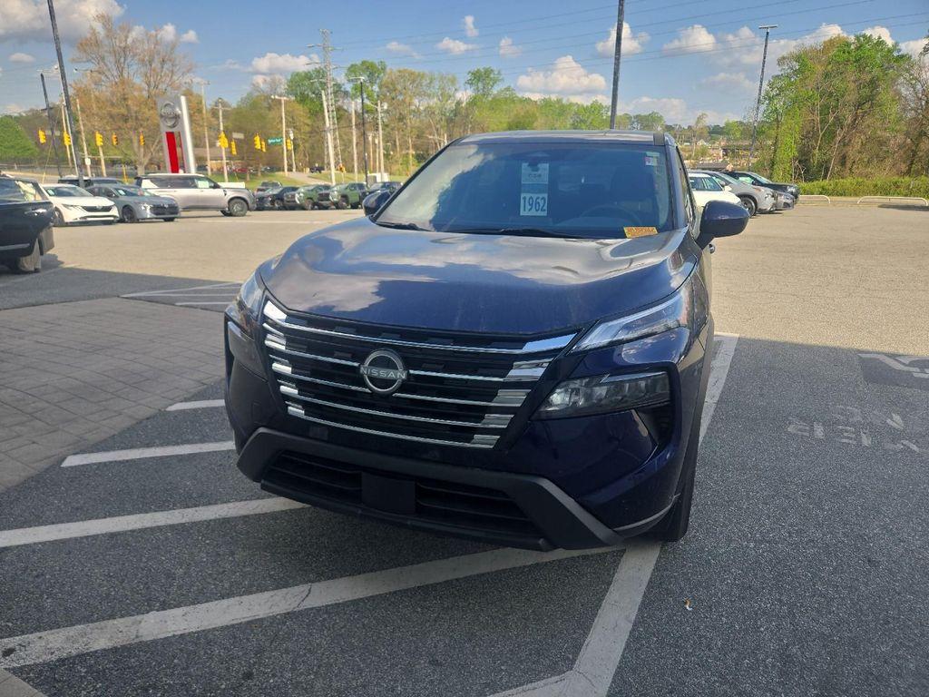 used 2024 Nissan Rogue car