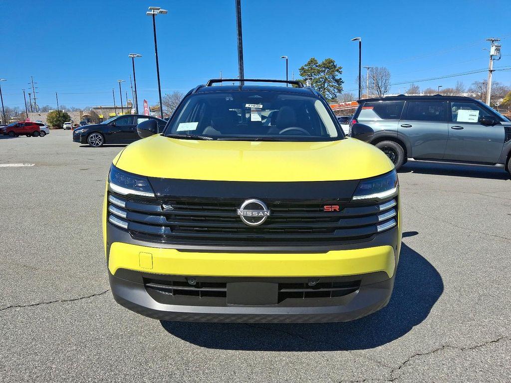 new 2025 Nissan Kicks car, priced at $29,979