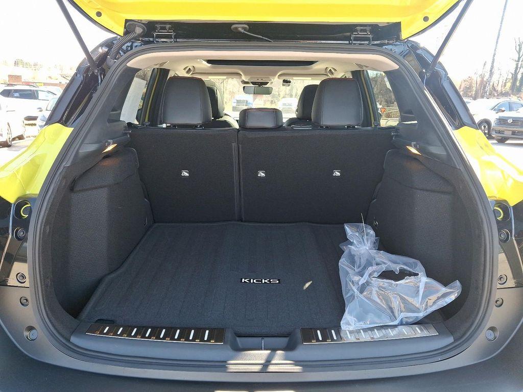 new 2025 Nissan Kicks car, priced at $29,979