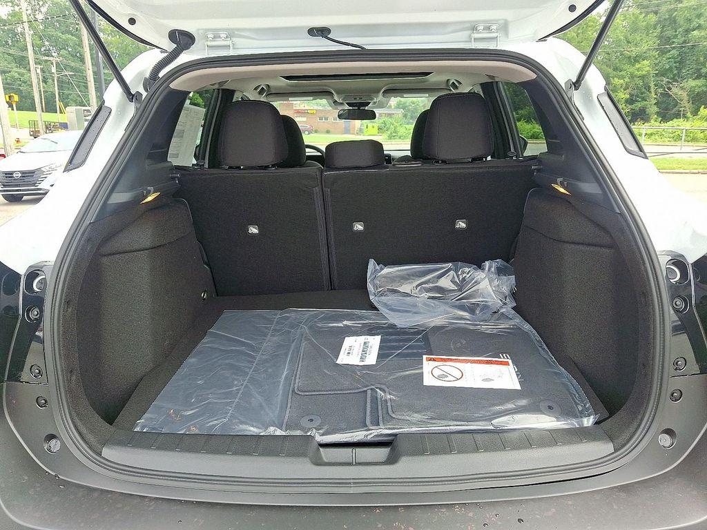 new 2025 Nissan Kicks car, priced at $25,379