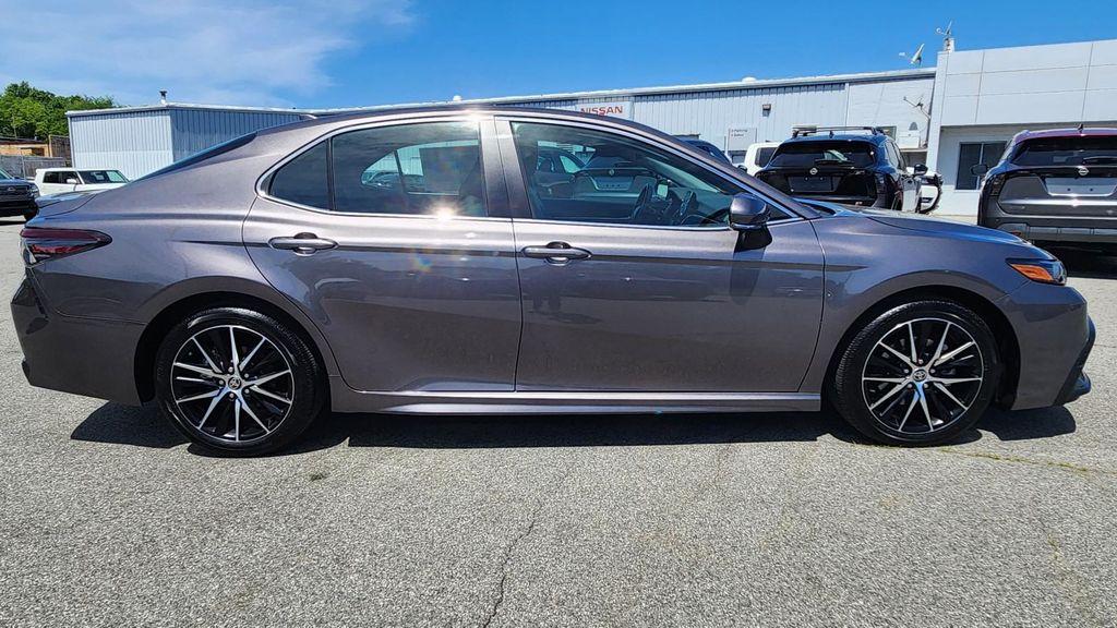 used 2024 Toyota Camry Hybrid car, priced at $28,747