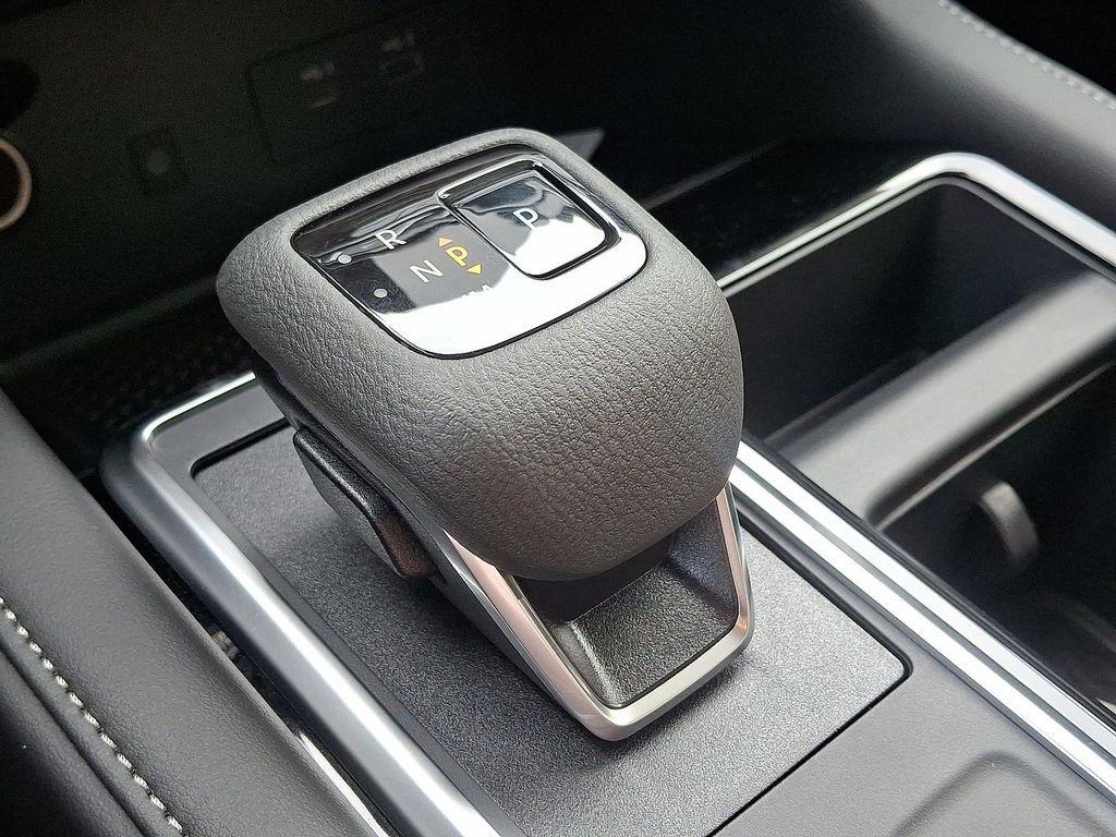 new 2025 Nissan Pathfinder car, priced at $39,979