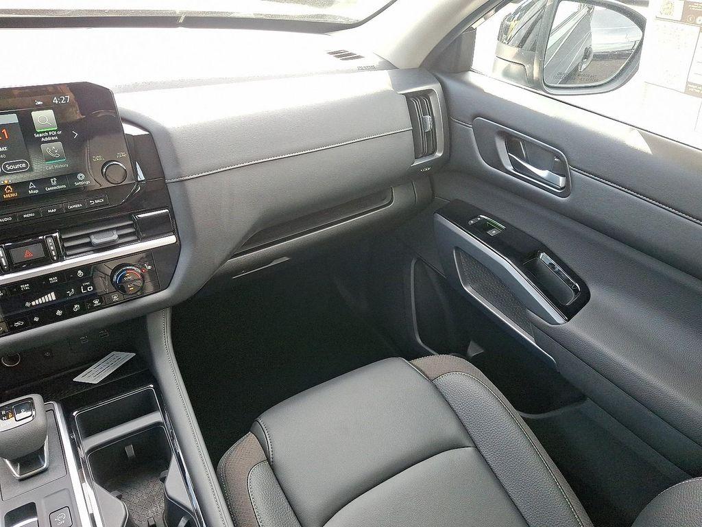 new 2025 Nissan Pathfinder car, priced at $39,979
