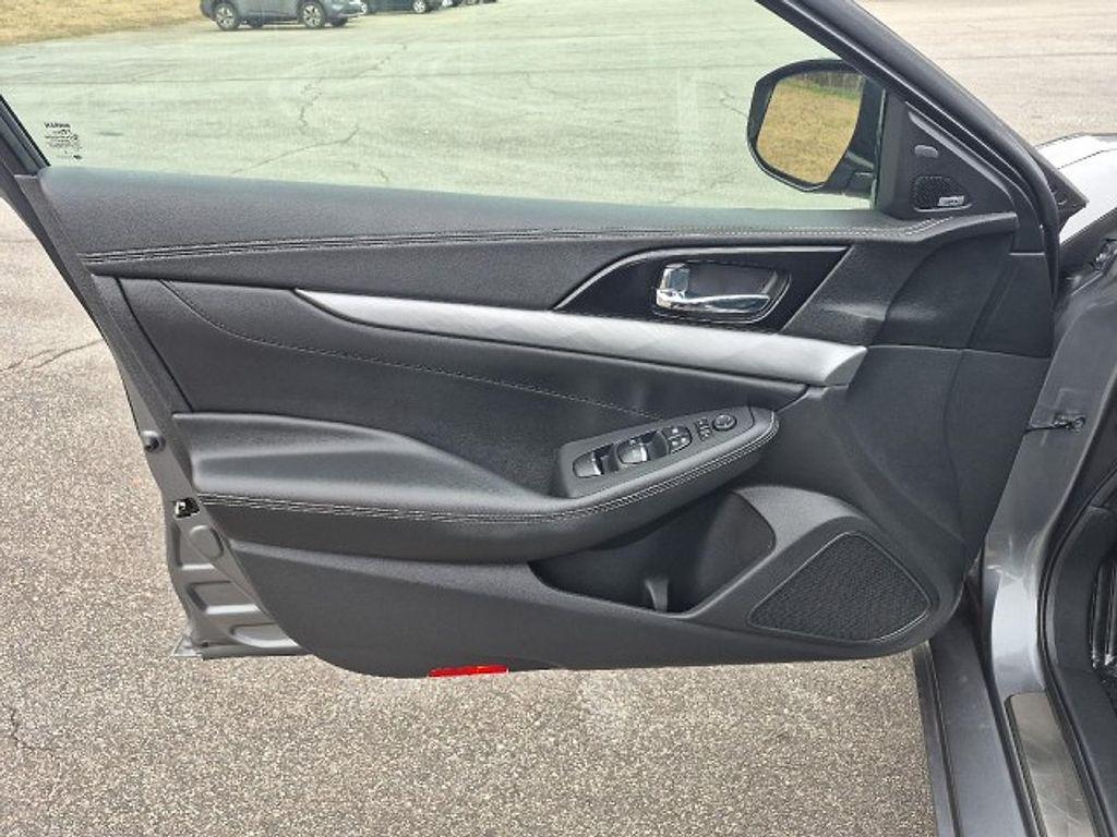 used 2018 Nissan Maxima car, priced at $10,679