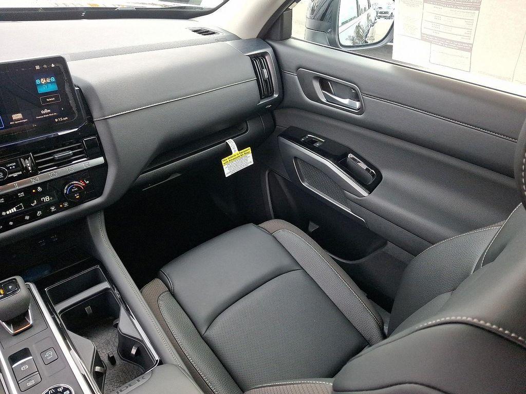 new 2026 Nissan Pathfinder car, priced at $46,979