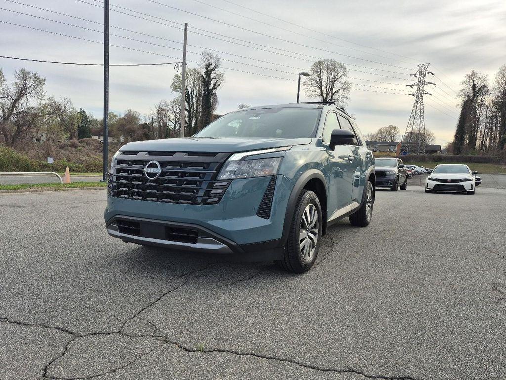 new 2026 Nissan Pathfinder car, priced at $44,381