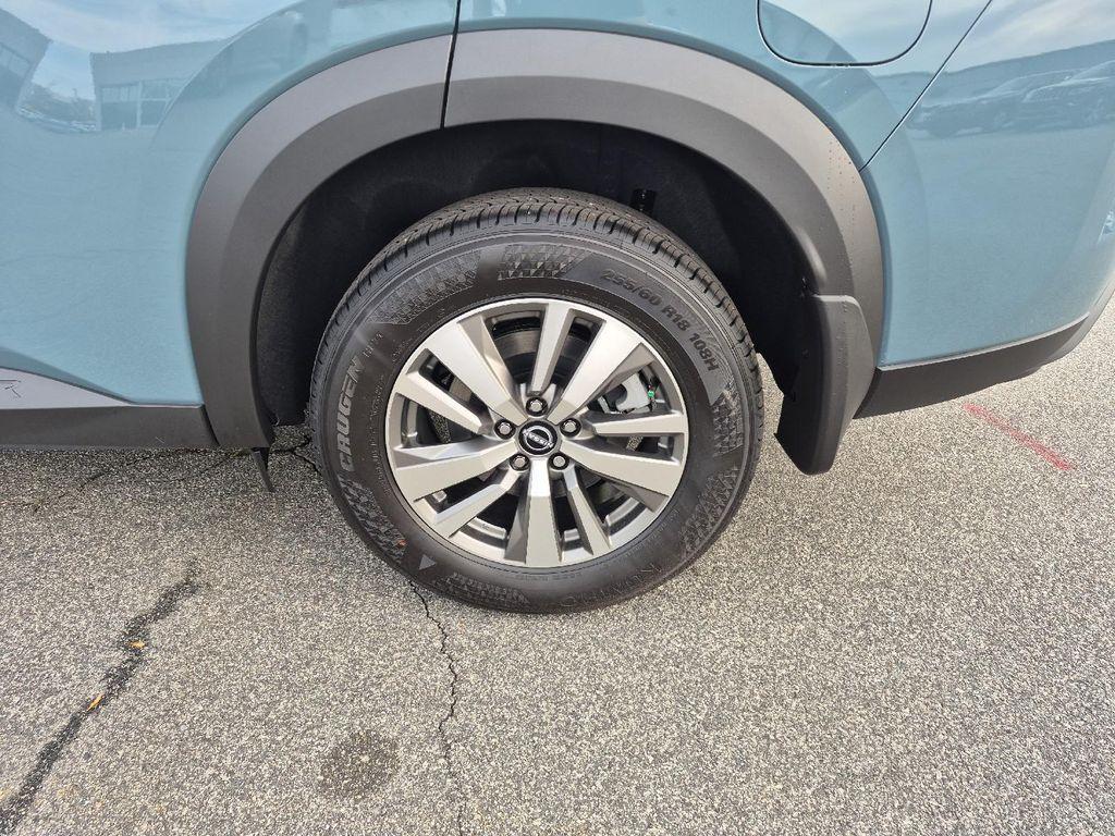 new 2026 Nissan Pathfinder car, priced at $44,381