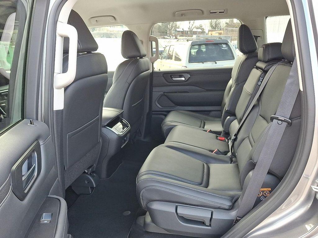 new 2026 Nissan Armada car, priced at $62,333