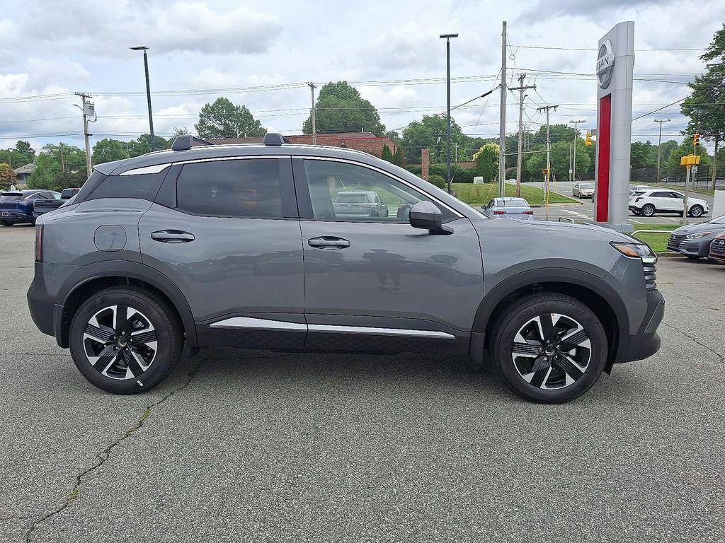 new 2025 Nissan Kicks car, priced at $26,579