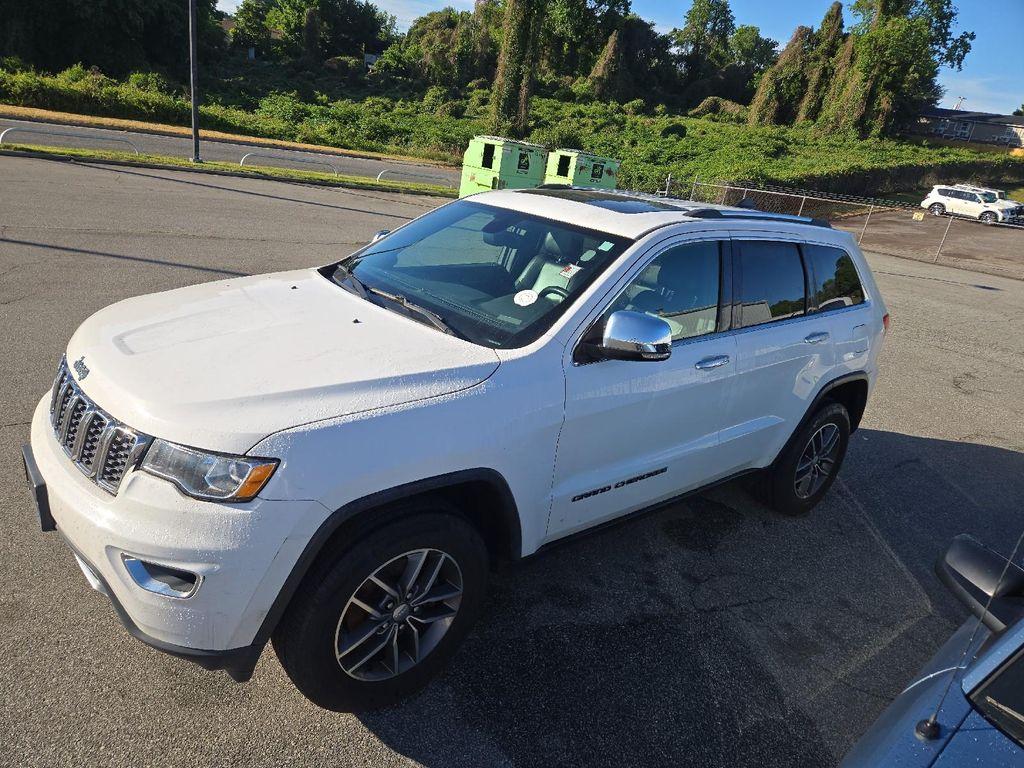used 2017 Jeep Grand Cherokee car, priced at $12,778