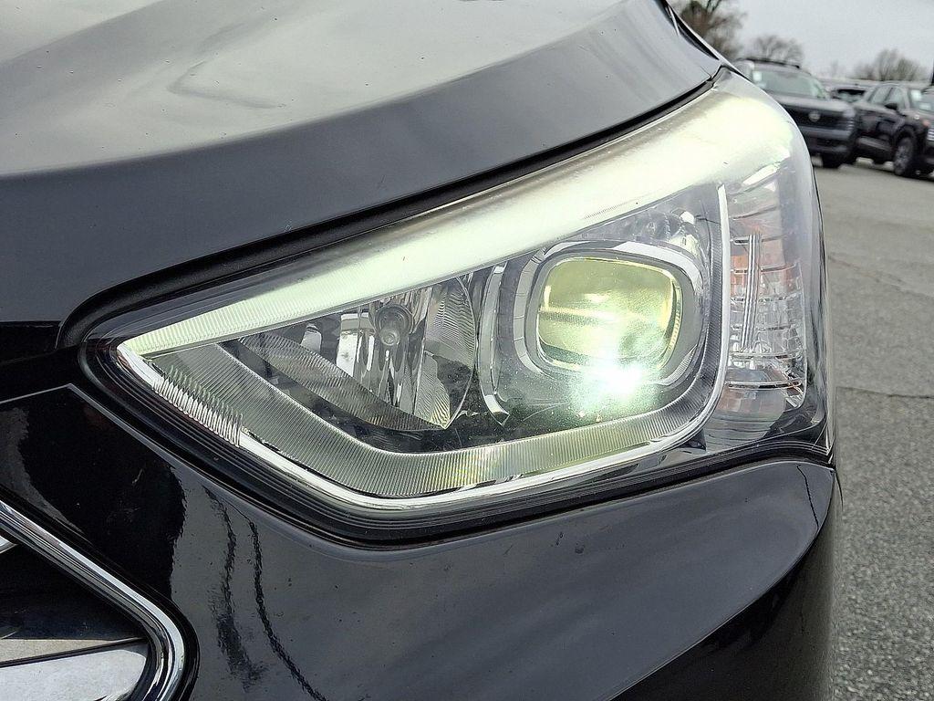 used 2016 Hyundai Santa Fe car, priced at $11,995