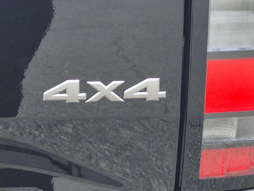 new 2026 Nissan Frontier car, priced at $39,607