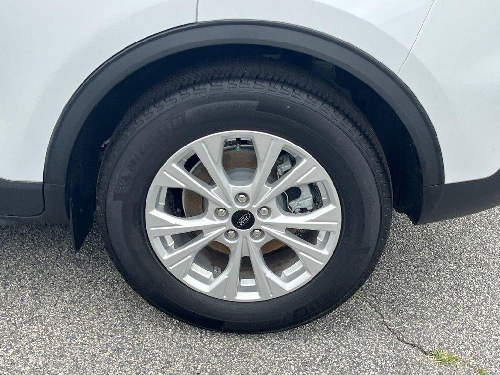 used 2024 Ford Escape car, priced at $25,278