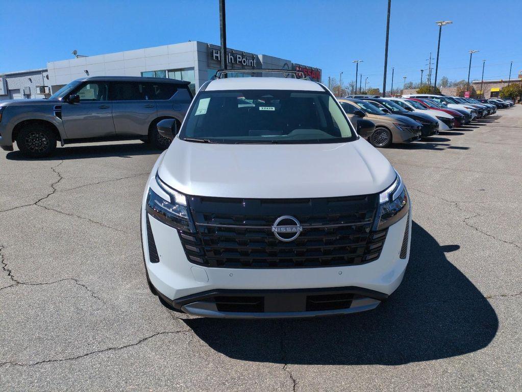 new 2026 Nissan Pathfinder car, priced at $44,258
