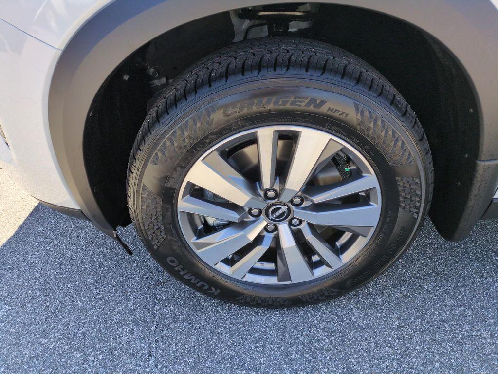 new 2026 Nissan Pathfinder car, priced at $44,258