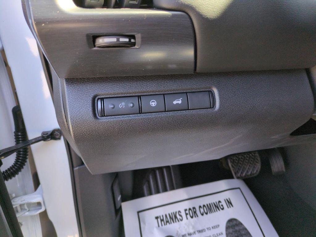 new 2026 Nissan Pathfinder car, priced at $44,258