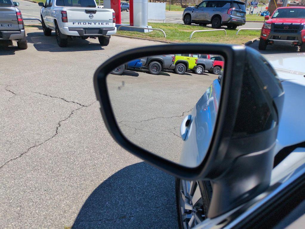 new 2026 Nissan Pathfinder car, priced at $44,258