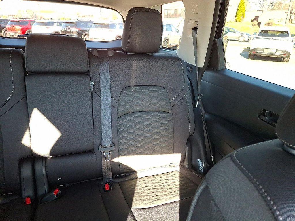 new 2025 Nissan Pathfinder car, priced at $39,155