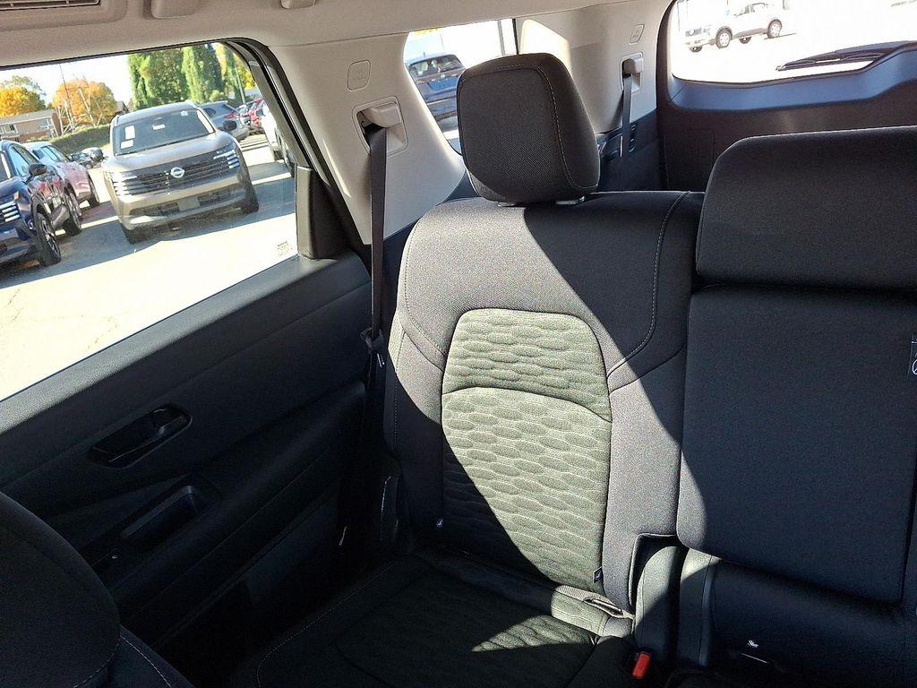 new 2025 Nissan Pathfinder car, priced at $39,779