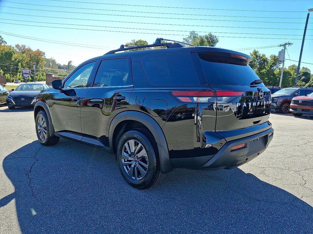 new 2025 Nissan Pathfinder car, priced at $39,779