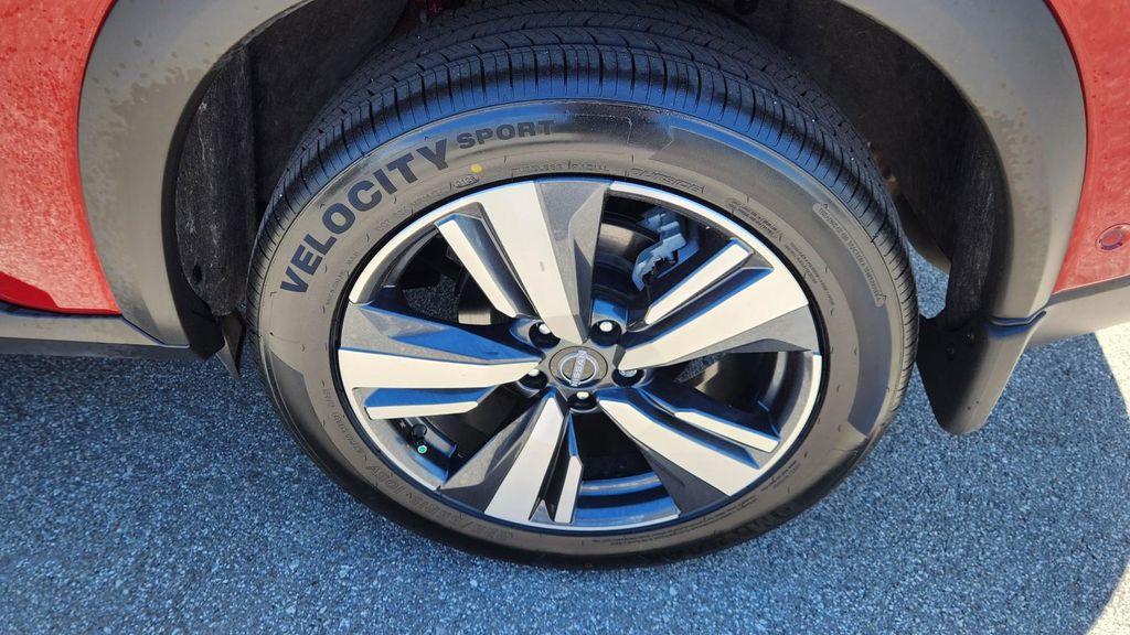 used 2023 Nissan Rogue car, priced at $27,778