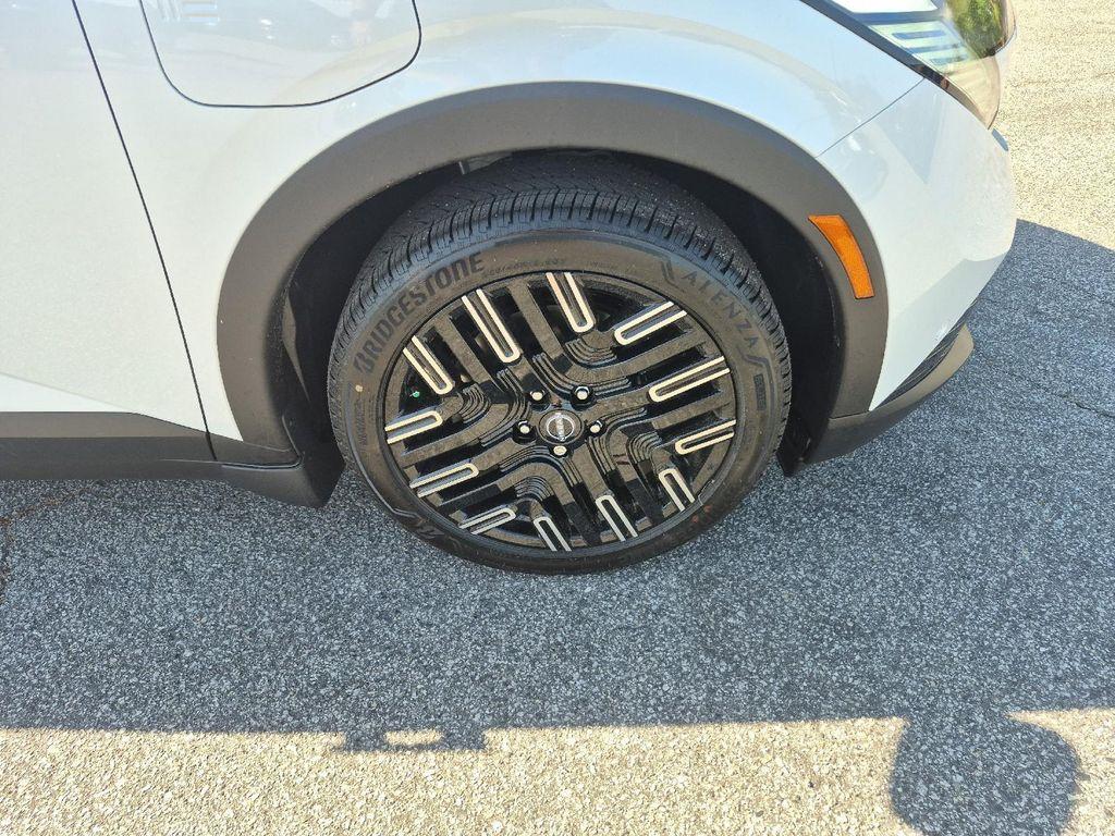 new 2026 Nissan Leaf car, priced at $40,717