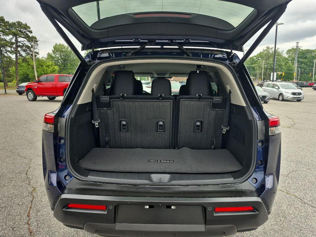 new 2026 Nissan Pathfinder car, priced at $38,357