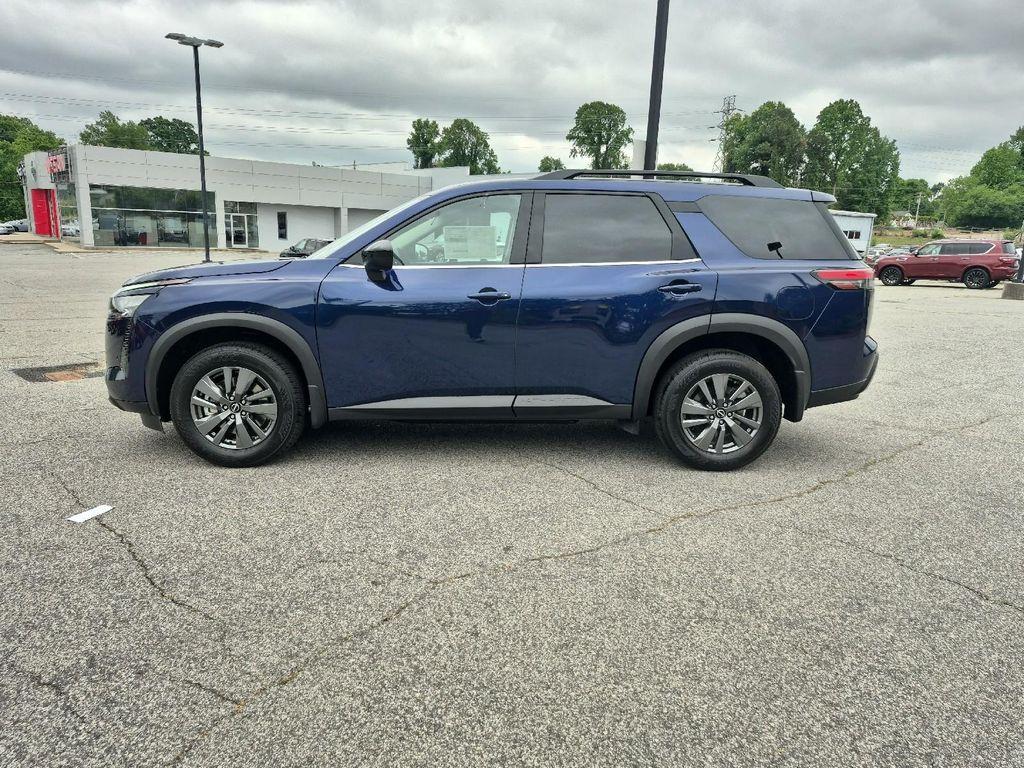 new 2026 Nissan Pathfinder car, priced at $38,357