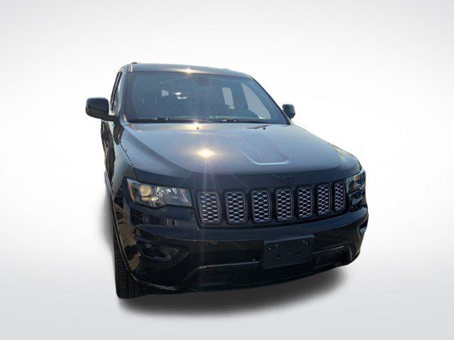 used 2022 Jeep Grand Cherokee car, priced at $25,390