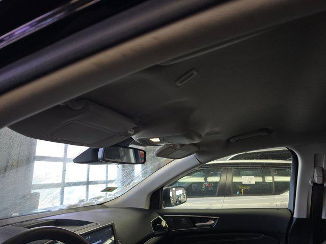 used 2024 Ford Edge car, priced at $31,995