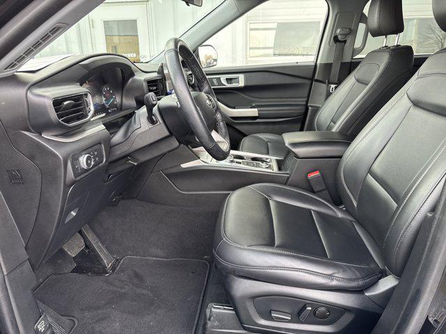 used 2022 Ford Explorer car, priced at $29,995