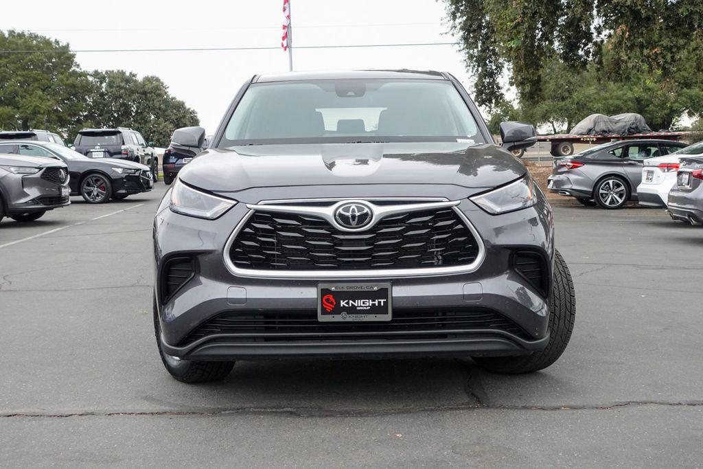 used 2023 Toyota Highlander car, priced at $29,228