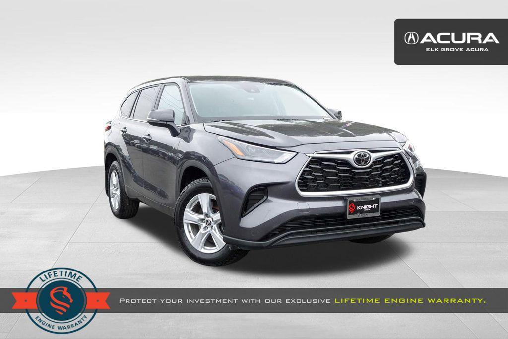 used 2023 Toyota Highlander car, priced at $29,228