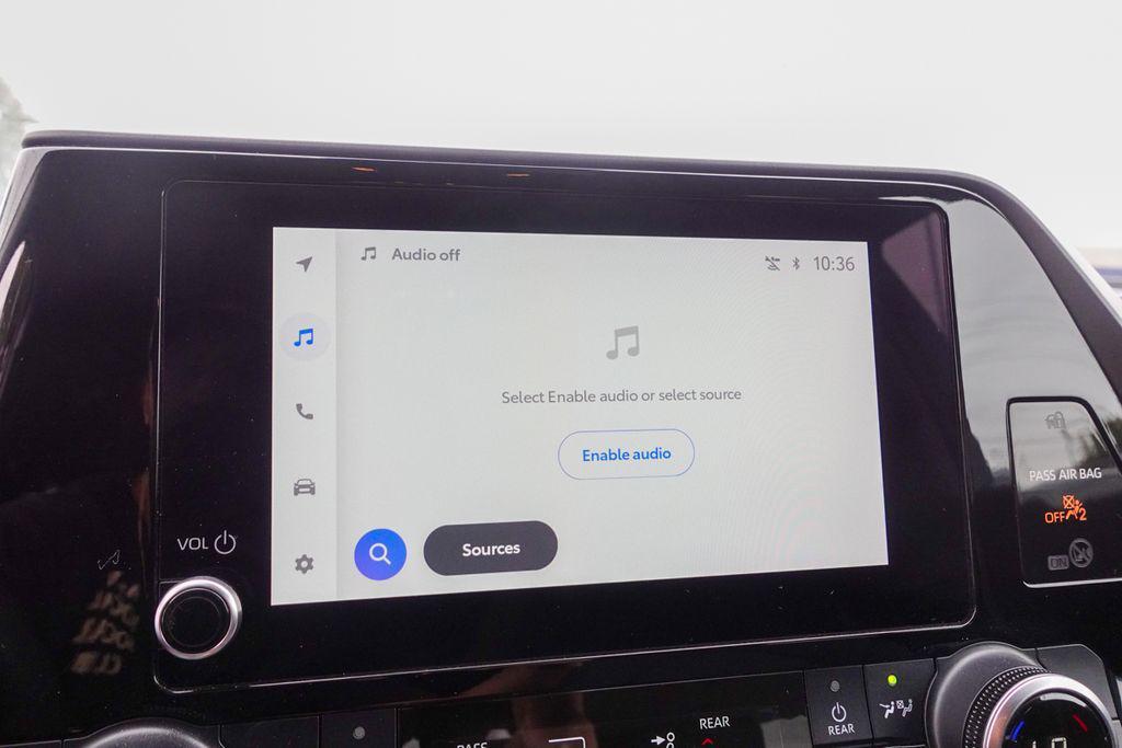 used 2023 Toyota Highlander car, priced at $29,228