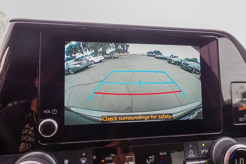 used 2023 Toyota Highlander car, priced at $29,228