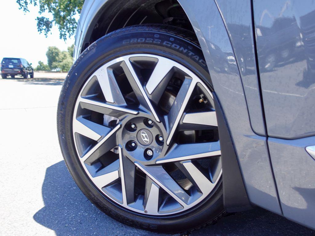 used 2023 Hyundai Santa Fe car, priced at $30,965